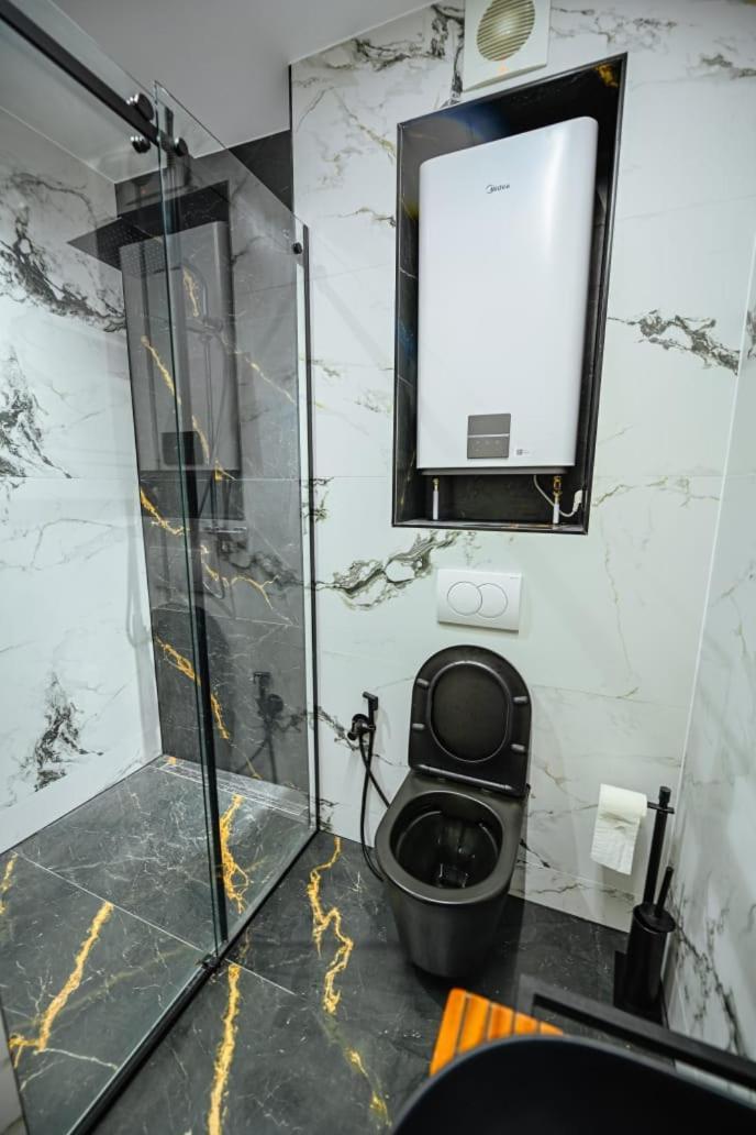 Mon Ami Boutique Hotel Shkoder Ngoại thất bức ảnh