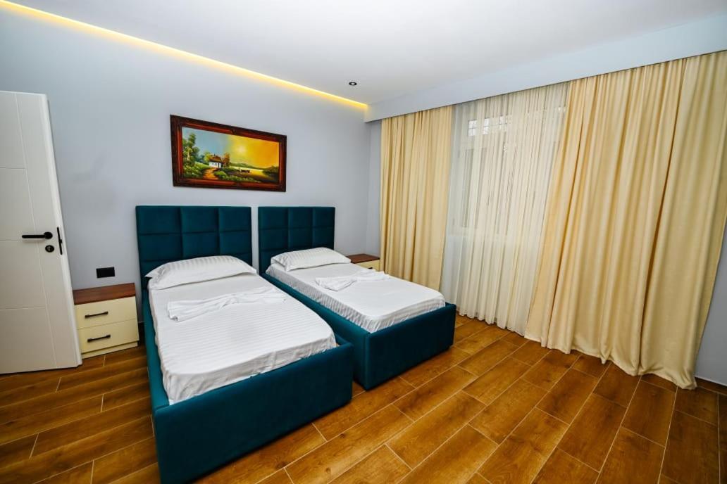 Mon Ami Boutique Hotel Shkoder Ngoại thất bức ảnh