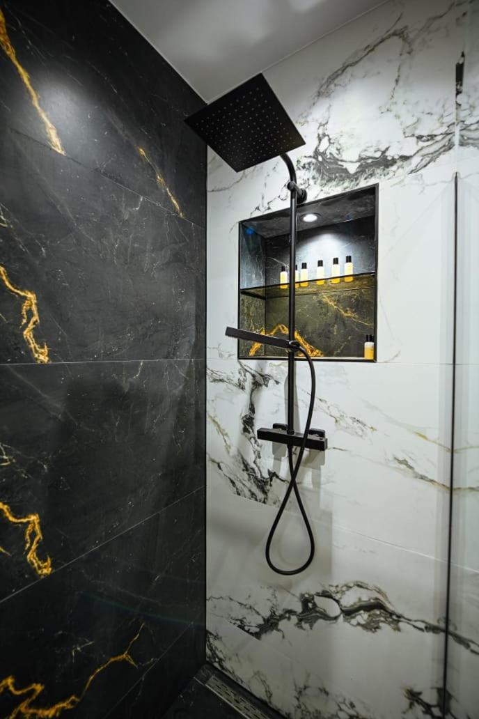 Mon Ami Boutique Hotel Shkoder Ngoại thất bức ảnh